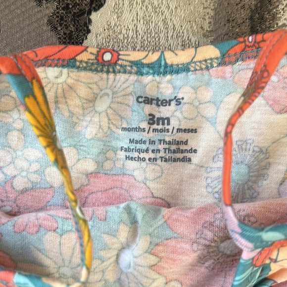 Baby Carter’s Two Piece Matching Set Floral Tank Top and Shorts - Picture 2 of 3